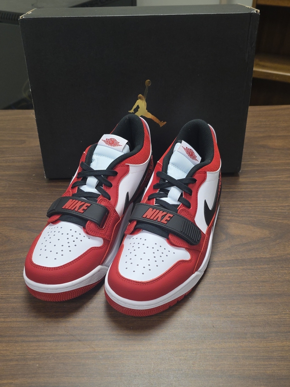 Air Jordan Legacy 312 Low White/Gym Red Black CD7069-116 Men's 10 New